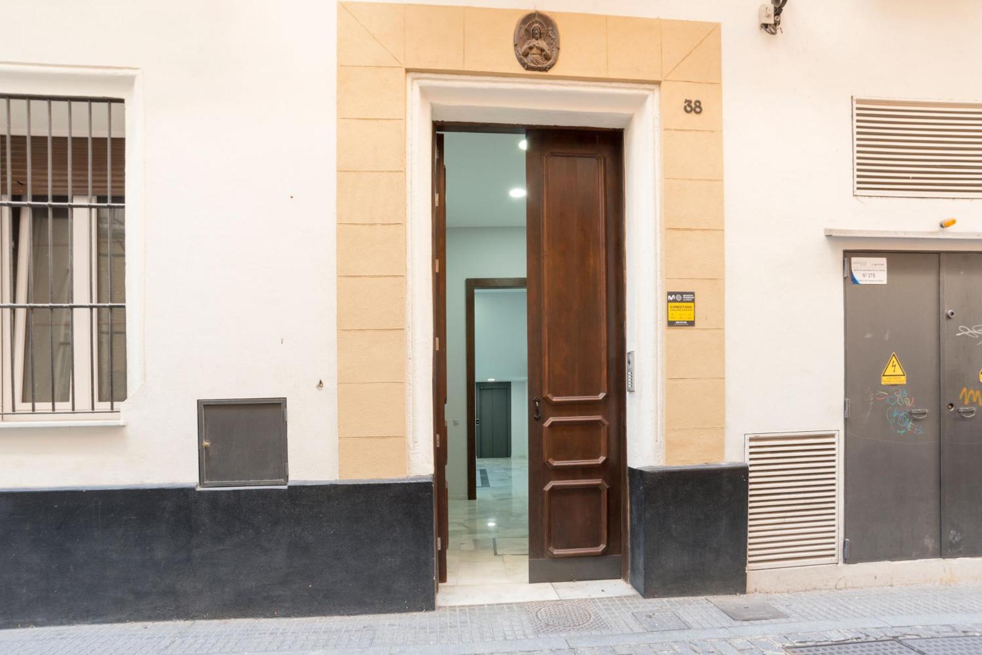 Apartamento Centro Deluxe Cadiz Bagian luar foto